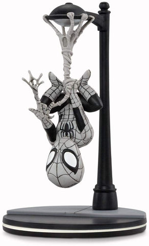 Spider-Man Webslinger Noir Q-Fig Diorama (Loot Crate Exclusive)