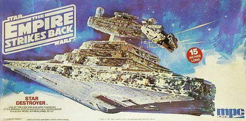 Star Wars: The Empire Strikes Back - Star Destroyer Plastic Model Kit (1989 Commemorative Edition)