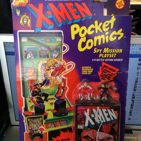 X-Men Wolverine/Omega Red Pocket Comics Playset "Spy Mission"